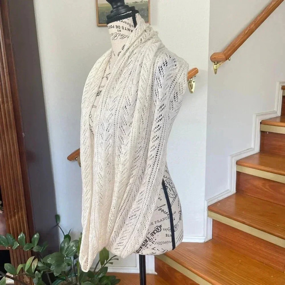 Cream Infinity Scarf Herringbone Super soft Bohemian Cottage core Classic - Picture 1 of 8